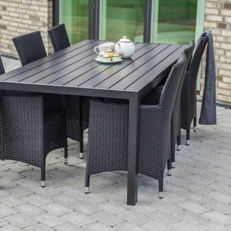 465393_hlinikovy-zahradny-stol-elara-100x205-cm-s-kreslami-verde